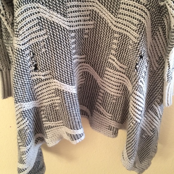 BCBG MaxAzria open cardigan (see description) - Picture 4 of 4